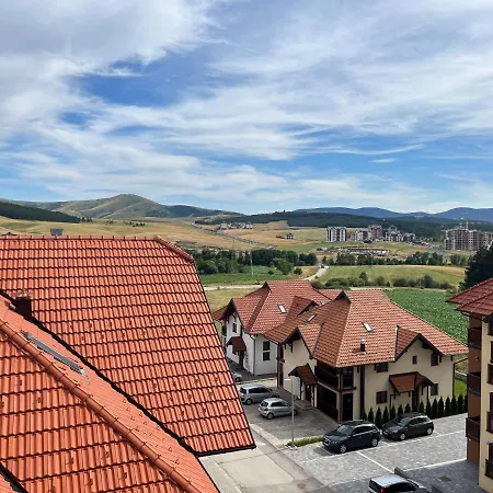 Pinewood Nest Luxe Spa&view