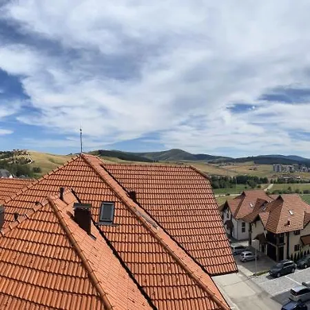 Pinewood Nest Luxe Spa&view *