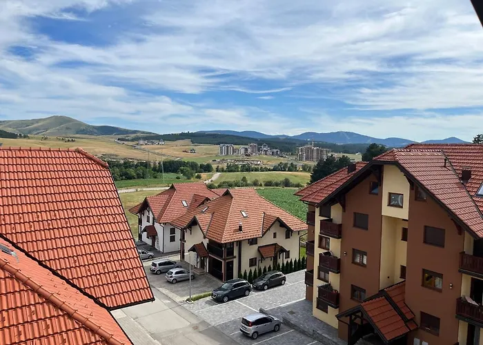 Pinewood Nest Luxe Spa&view * Zlatibor