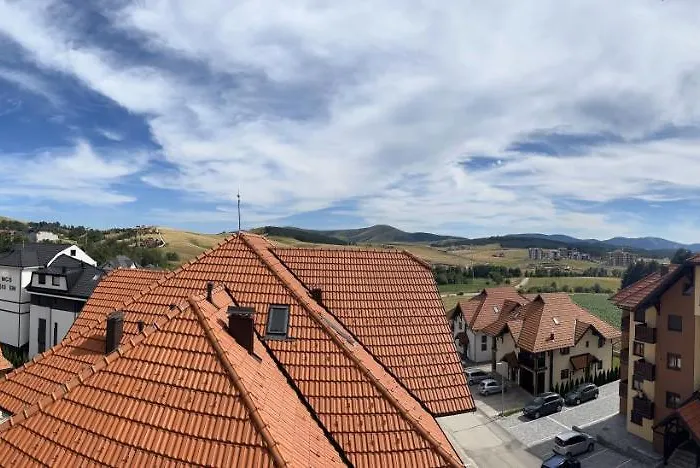 Pinewood Nest Luxe Spa&view *